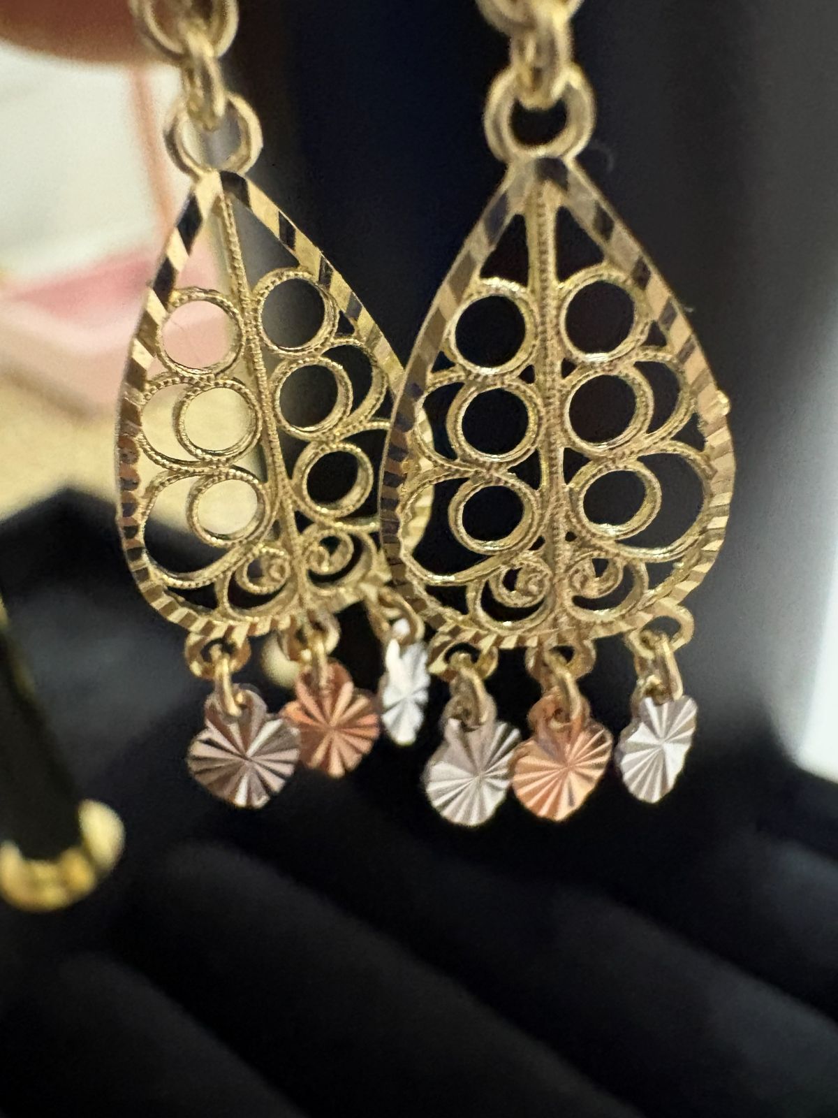 Aretes Luz Oro 14k - detalle filigrana